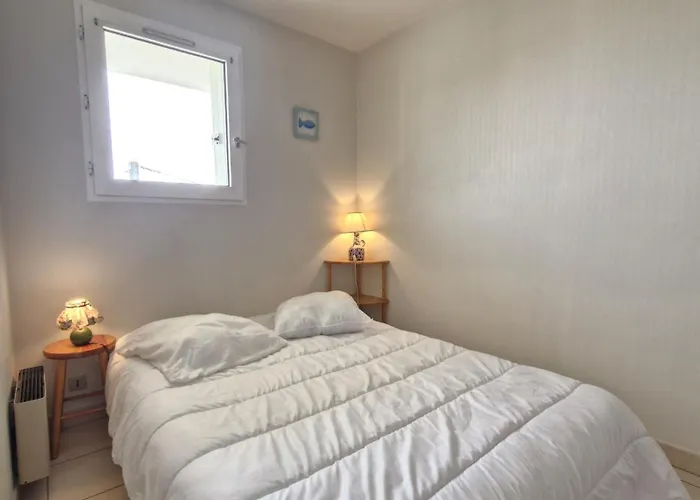 Appartement - Vue - à Seulement 300m Et Commerces *