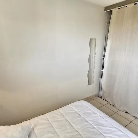 - Vue - A Seulement 300m Et Commerces Apartment