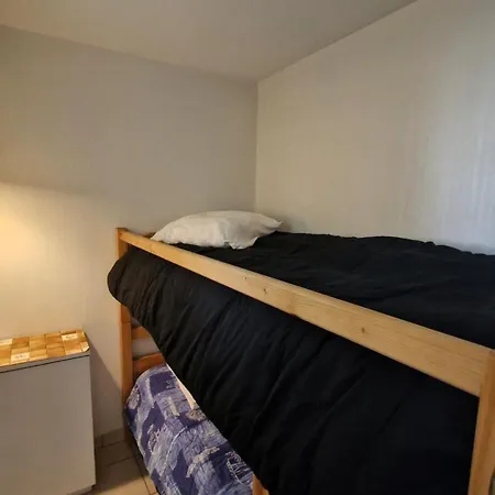 - Vue - A Seulement 300m Et Commerces *