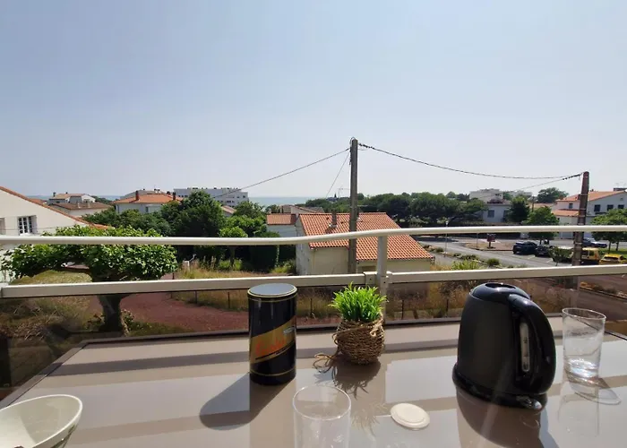 - Vue - A Seulement 300m Et Commerces * Royan